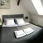 3kk 80 M2 S Vířivkou A Saunou *