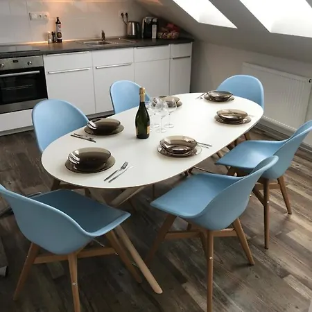 Wellness 3kk S Virivkou A Saunou Apartment